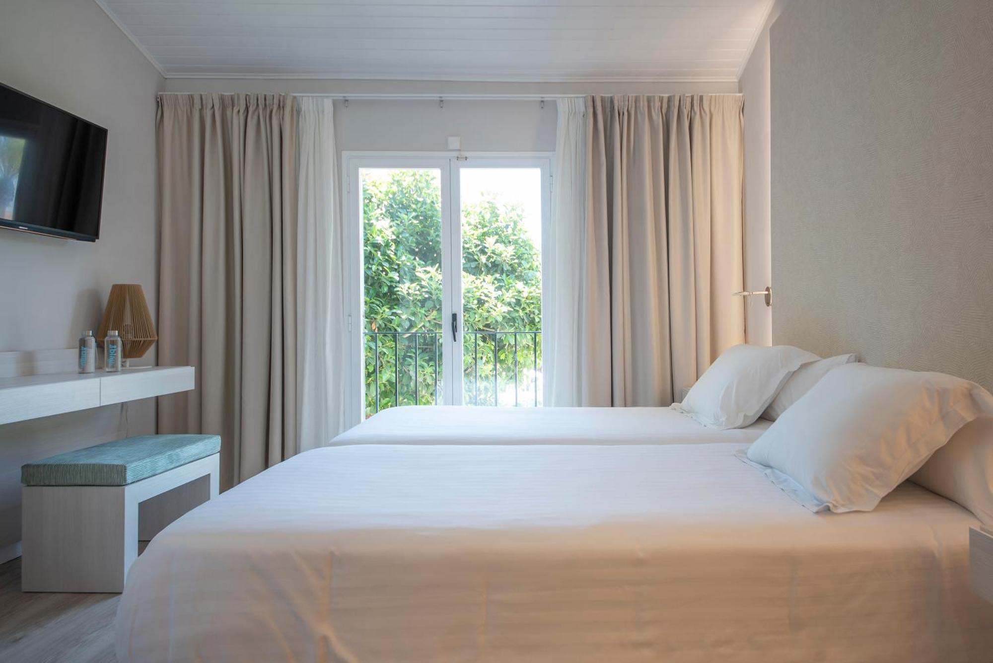 Hotel Blau Colònia Sant Jordi Colonia de Sant Jordi Esterno foto